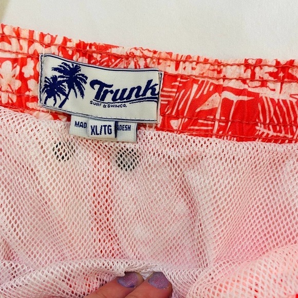 NWT Trunks Surf & Swim Co. Sano Printed Swim Trunks Postcard Tribal Coral SandXL - Picture 4 of 6